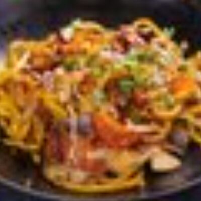 Честный Вок пеперони сливочный в SushiDays по цене 309 ₽