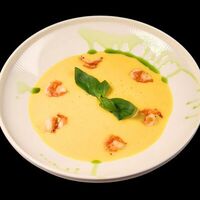 Сырный суп с креветками в Beer & Fire Grill