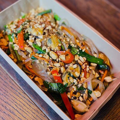 Хайнаньская стеклянная лапша с мидиями в Джекичан Китайская Лапшичная по цене 750 ₽