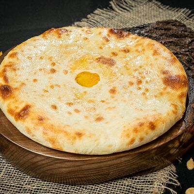 Осетинский пирог с тыквой 33 см в Пицца Пала по цене 1020 ₽