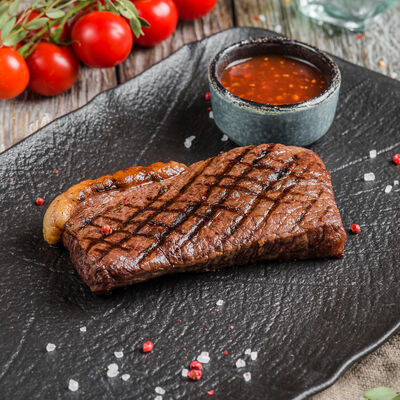 Стейк Пиканья в Пряности & Радости на Московском по цене 990 ₽