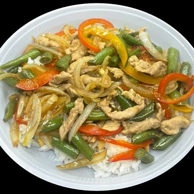 Свинина с овощами в Master sushi по цене 460 ₽