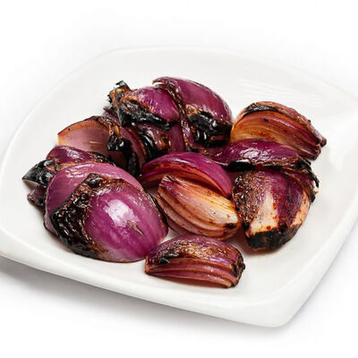 Красный лук на мангале в Лаваш36 по цене 129