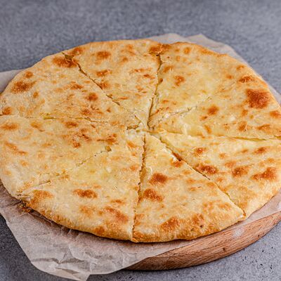 Хачапури по-имеретински в Три Кувшина по цене 780 ₽