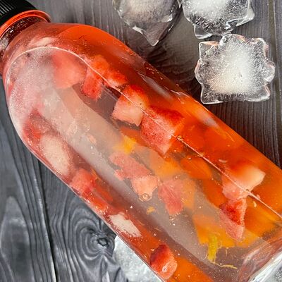 Лимонад Манго и клубника в УГОЛЬ&МЯСО по цене 260 ₽