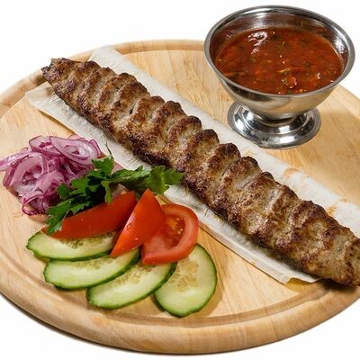 Люля-кебаб из свинины в Суши пицца бургер по цене 405 ₽