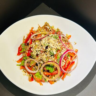 Салат Тбилиси в Рябинушка по цене 420 ₽