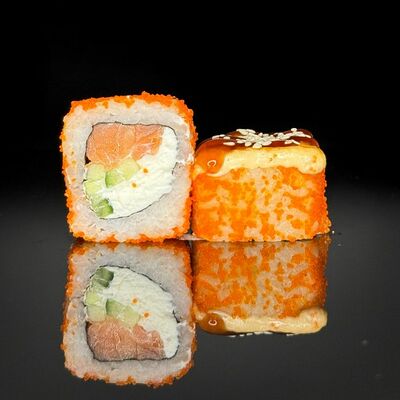 Запечённая Калифорния с лососем в Кинг Ролл по цене 569 ₽