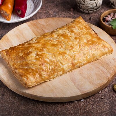 Слойка с ветчиной и сыром в Грузинская пекарня по цене 290 ₽