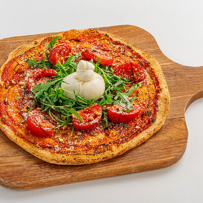 Пицца с бурратой и томатами в Morricone pizza & wine по цене 1090 ₽