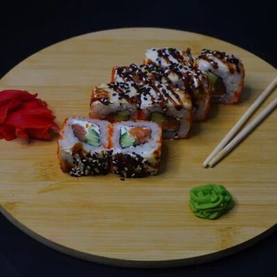 Ролл Тацу в Yo! Sushi по цене 810 ₽