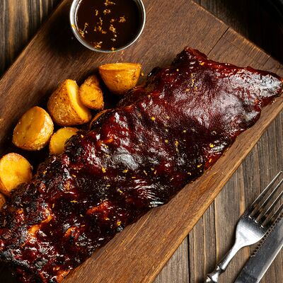Ребра BBQ Coca-Cola в Tootsie по цене 1365 ₽