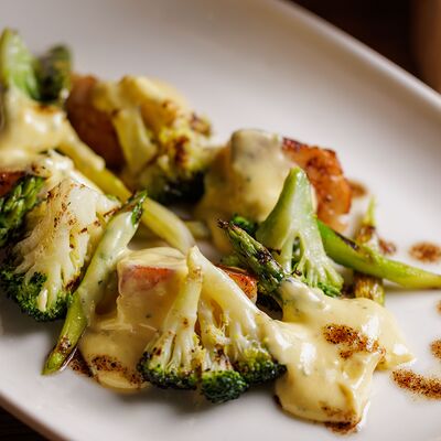 Гребешок, спаржа, брокколи, беарнез в Saray по цене 2450 ₽