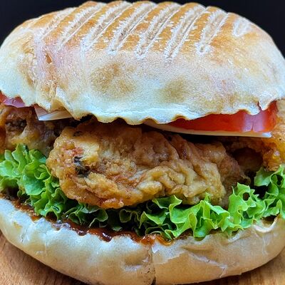 Кенди бургер в Don Pita по цене 400 ₽