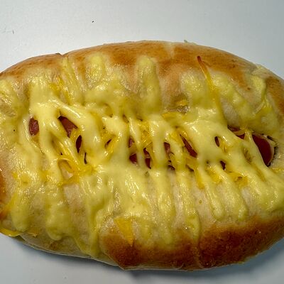 Колбаска охотничья в тесте в Тандыр по цене 180 ₽