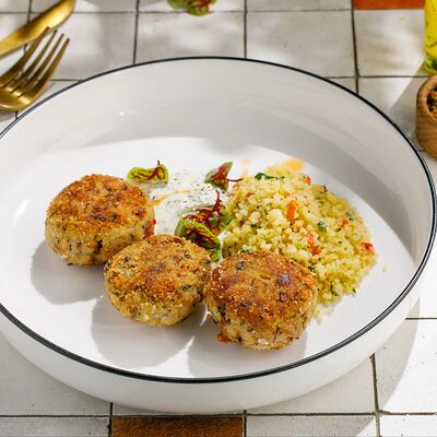 Овощные котлеты с кускусом и соусом тартар в ЛарисуВаннуХочу по цене 560