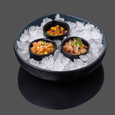 Тартар хамачи-лосось в RED DRAGON SUSHI по цене 1400 ₽