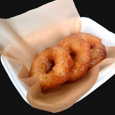 5 пышек с мёдомв Пышки и вафли по цене 315 ₽