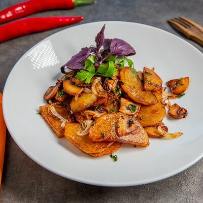 Жареный картофель с грибами в Шашлык City по цене 360 ₽