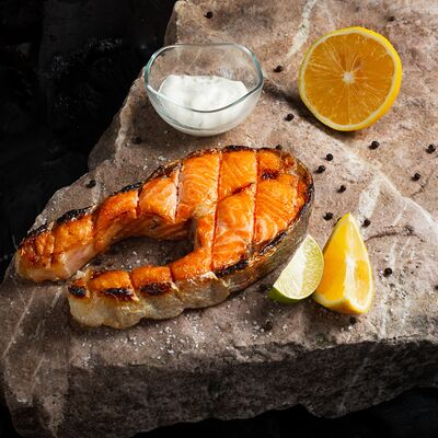 Семга на мангале в Сытый шашлык по цене 1570 ₽