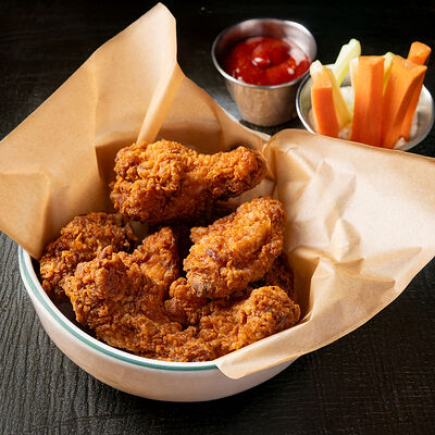 Крылья BBQ в Dacha restaurant по цене 910 ₽