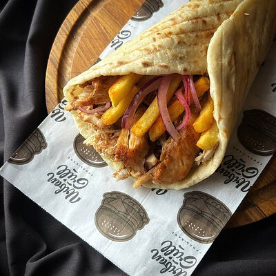 Гиро Заводский в Урбан Гриль по цене 420 ₽