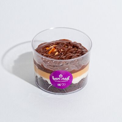 Трайфл Сникерслав мини в Ван лав по цене 290 ₽