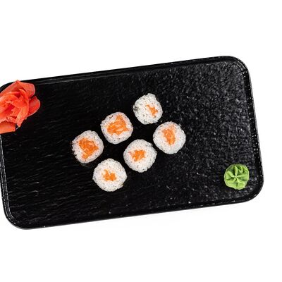 Маки с лососемв MAHALLA по цене 1500 ₸