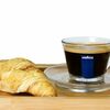 Американо и круассан в Lavazza чай кофе по цене 215