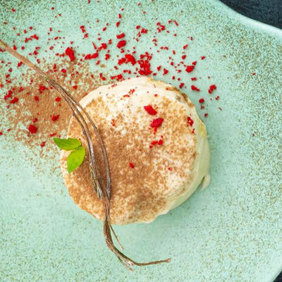 Десерт Тирамису классический в Unity по цене 310 ₽