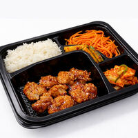 Сет с курицей в кисло-сладком соусе Канпунги в Kimbox - Корейская кухня