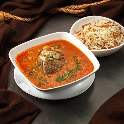 Фасоль с бараниной и рисом в Хумус Grill по цене 890 ₽