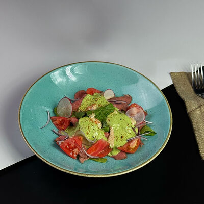 Салат с говядиной су-видв Kvartal по цене 750 ₽