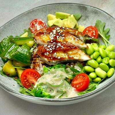 Поке с угрём в Суши и Роллы Ли по цене 690 ₽