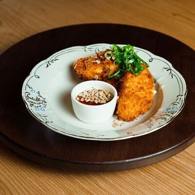 Сырные стрипсы с абрикосовым джемом в Спички по цене 590 ₽