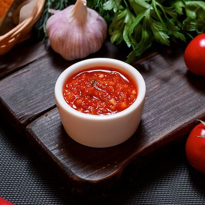 Аджика в Золотая прага по цене 195 ₽