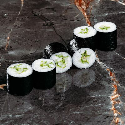 Огурец маки в 4Yoou по цене 176 ₽