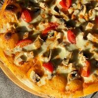 Пицца Том Ям в BRCAFE