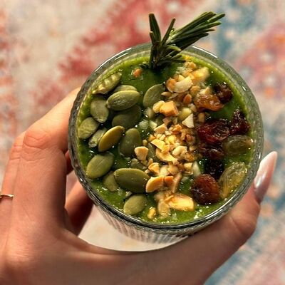 Смузи Сельдерей-киви в Кофе и Вафли по цене 450 ₽