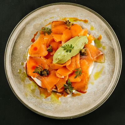 Гравлакс из лосося в Горки парк по цене 940 ₽