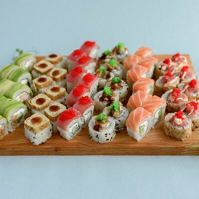 Сет Оливер в ХО по цене 3450 ₽