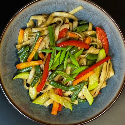 Удон в Yummy Sushi по цене 465 ₽