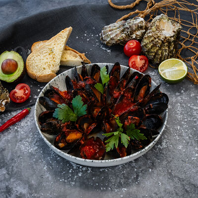 Мидии в томатном соусе в КРЫША по цене 1430 ₽