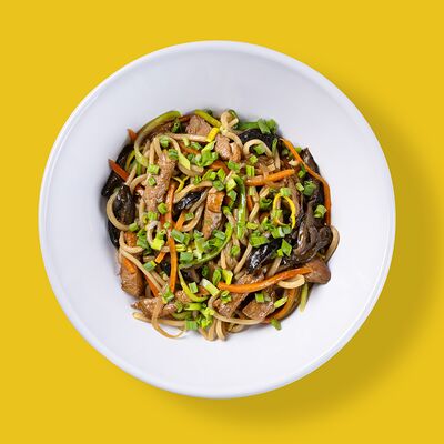 Нудл с уткой в Slurp Ramen Bar по цене 640 ₽