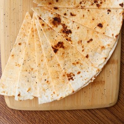 Тортилья к супу в Mexo Food Bar по цене 100 ₽