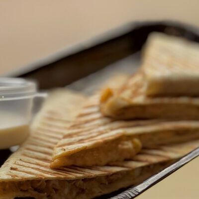 С говядиной в Ками cafe club по цене 647 ₽