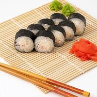 Хосомаки со снежным крабом в Ясураги