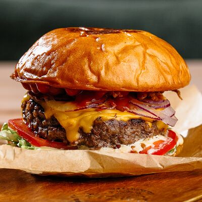 Бургер классический в Москва по цене 550 ₽