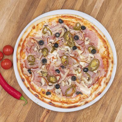 Пицца Кантри в 30 см по цене 990 ₽