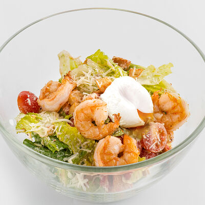 Цезарь с креветками и яйцом-пашот в Udcкафе Upside Down Cake по цене 670 ₽